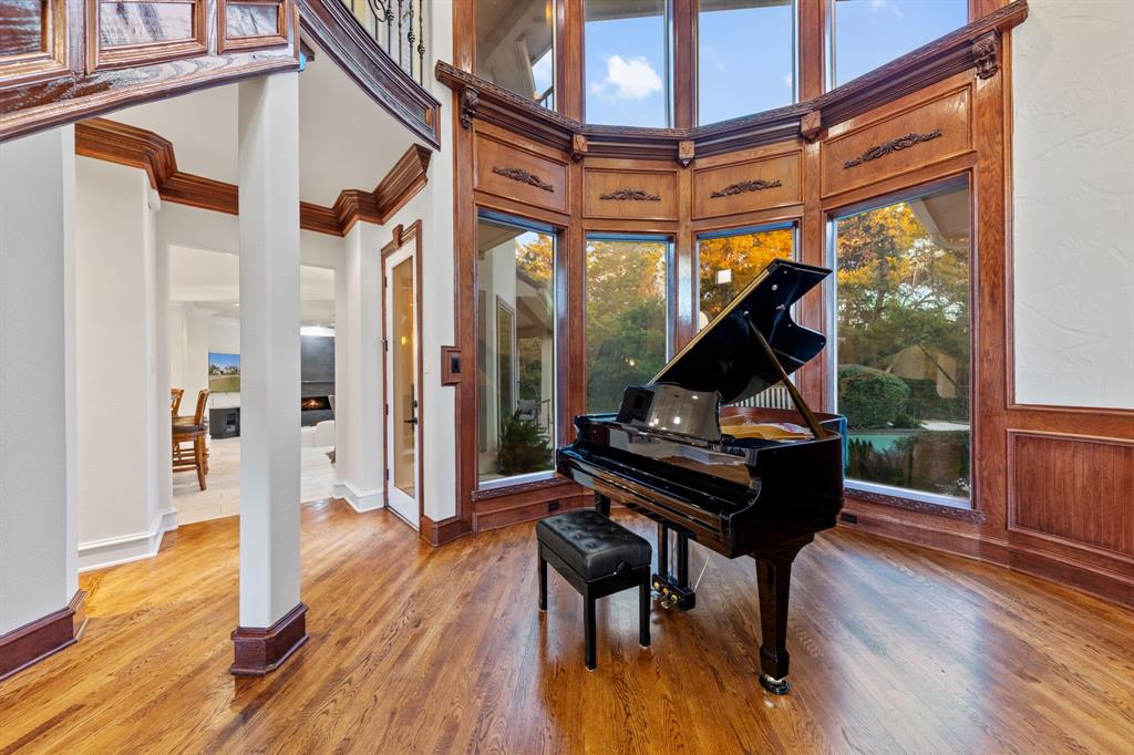 Regents Park - Residential