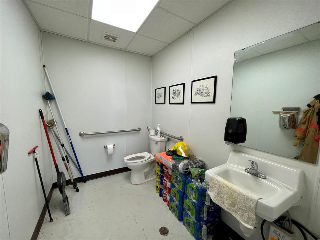 Books Add - Commercial Sale