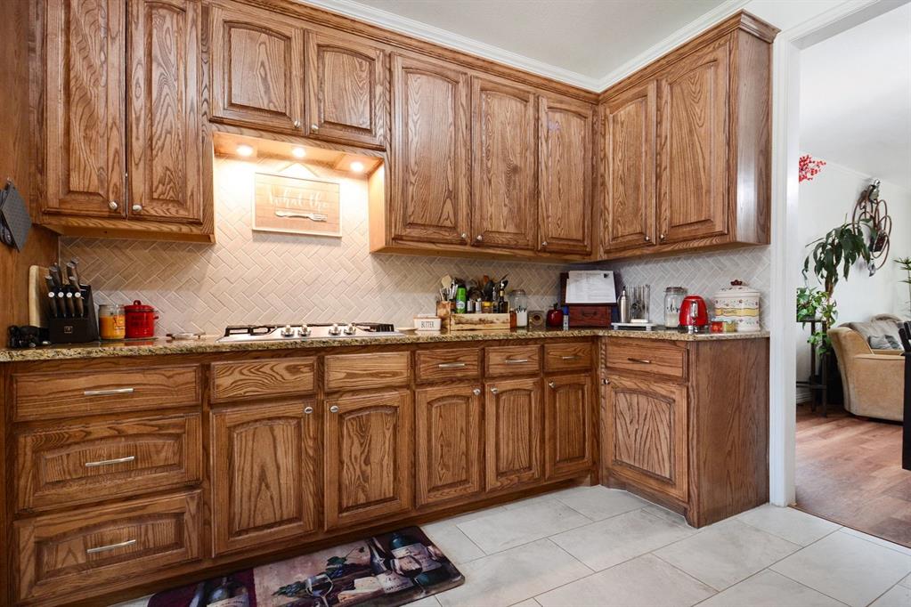 Oaks Of Highland Village - Residential