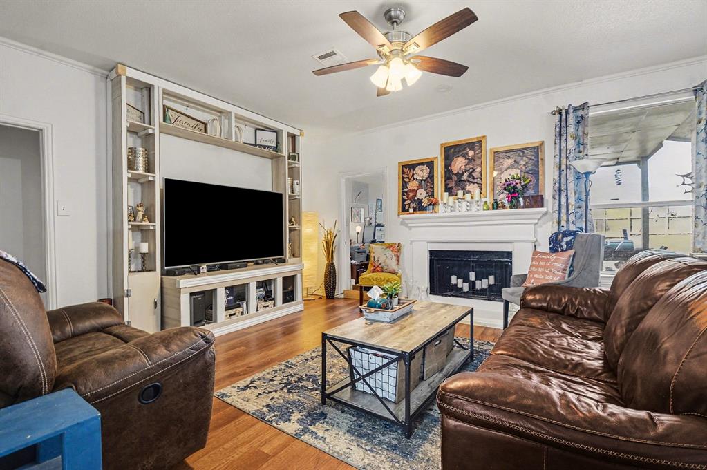 Oaks Of Highland Village - Residential