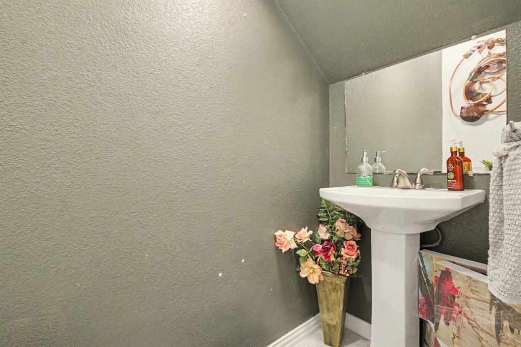 Oaks Of Highland Village - Residential