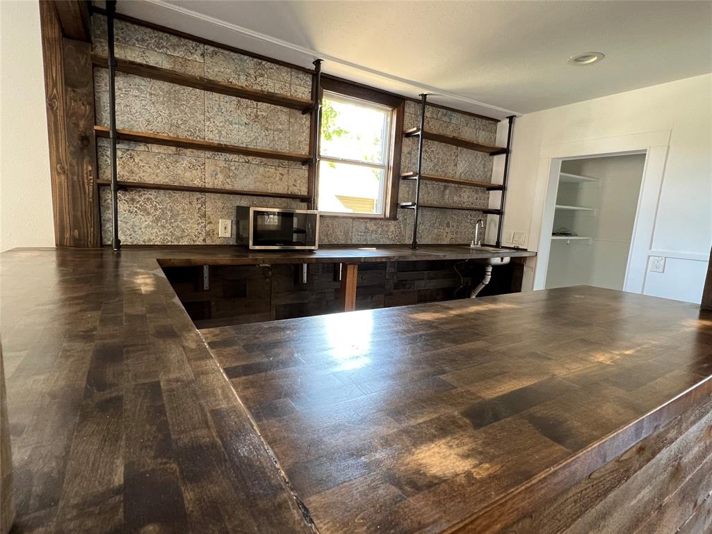 Keller City Add - Commercial Sale