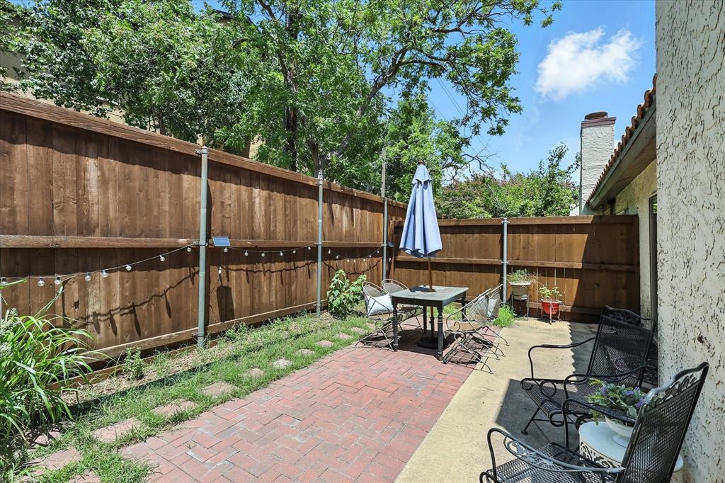 Lifescape Villas On Montfort - Residential