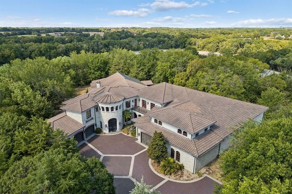 2115 PARADISE RANCH TRL, MCKINNEY, TX 75071 - Image 60bd13ceffe98250b9a8f4b995ffca8a/863695228