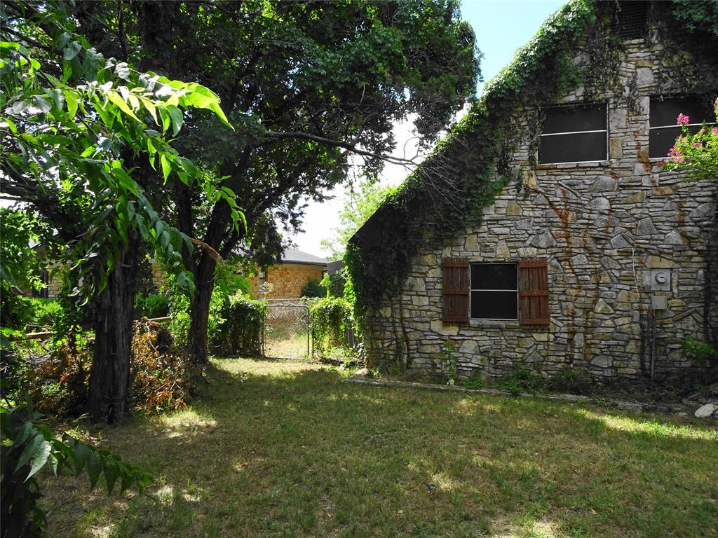 1009 Laguna Vista Court