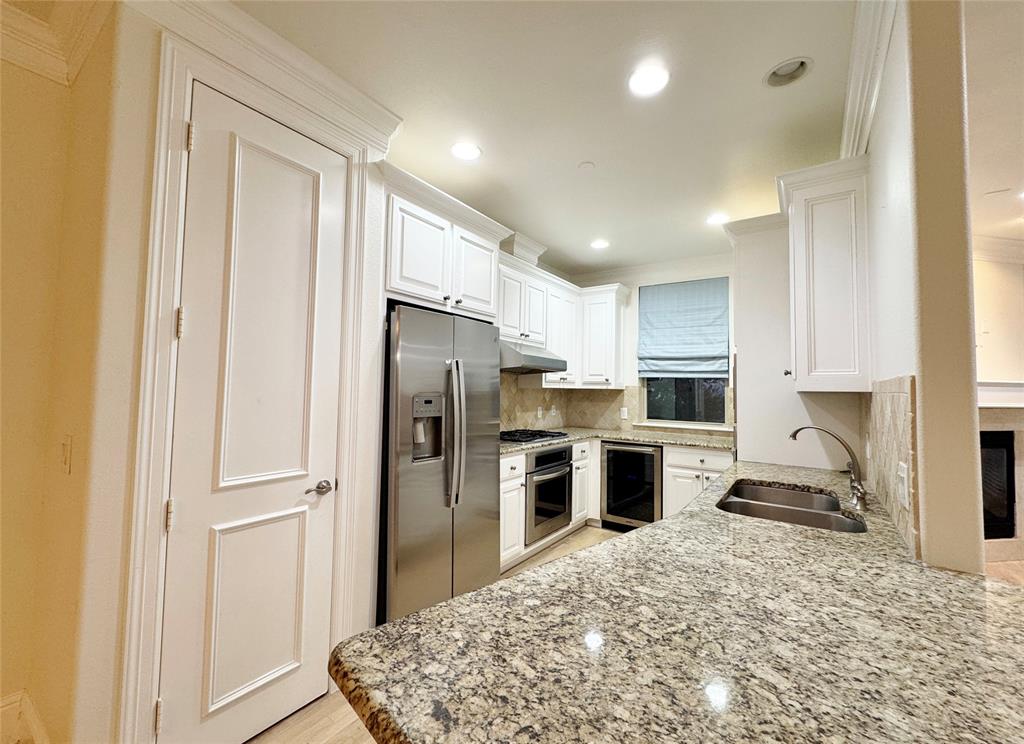 4144 Grassmere Lane 3