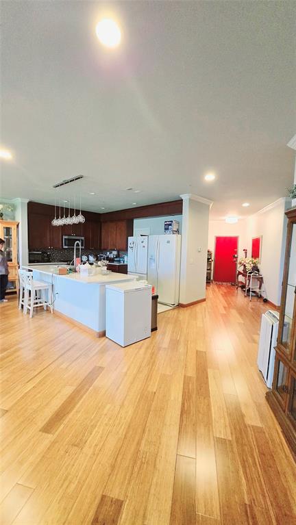 1220 Tmv Condo - Residential