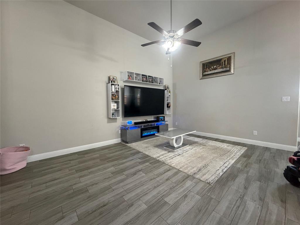 The Alcove at Hickory Creek - Residential