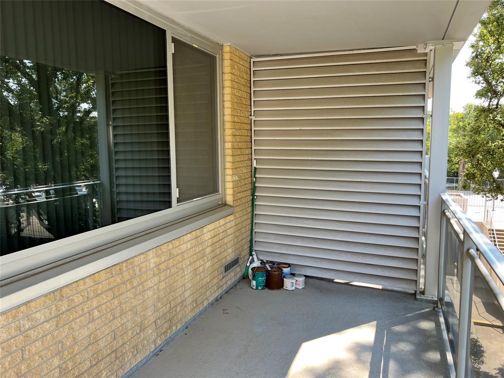 Twenty-One Turtle Creek Condo - Residential Lease