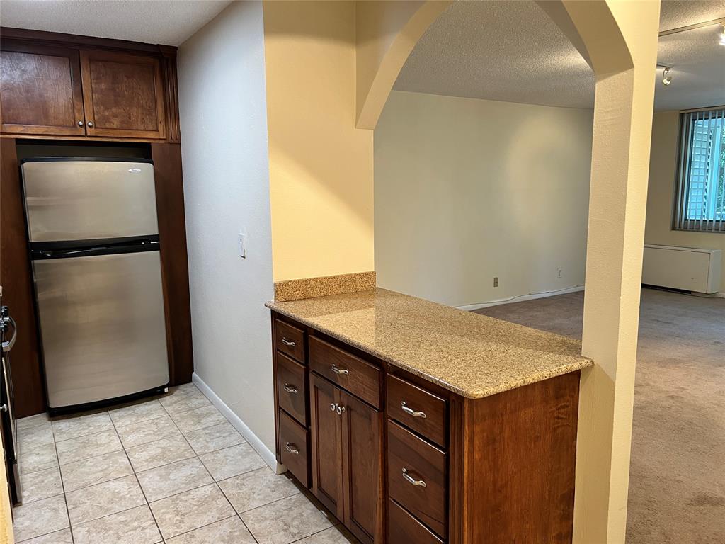 Twenty-One Turtle Creek Condo - Residential Lease