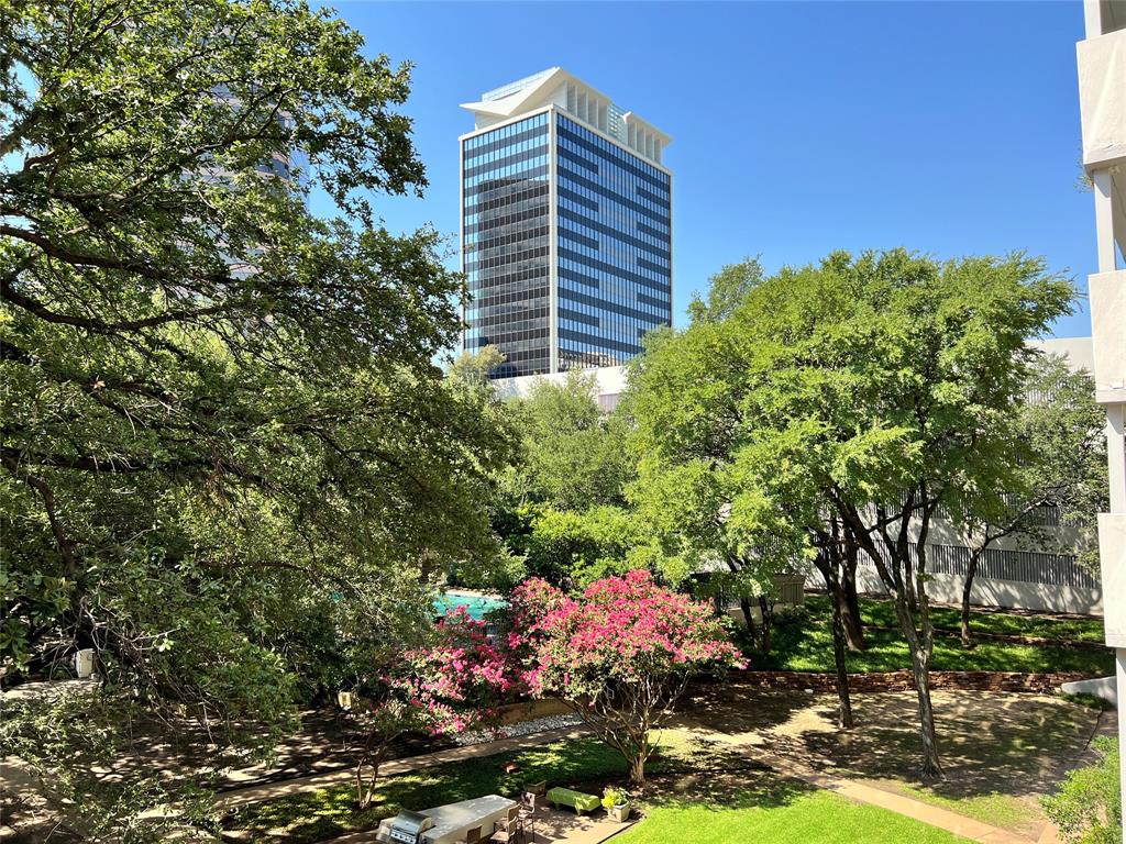 Twenty-One Turtle Creek Condo - Residential Lease