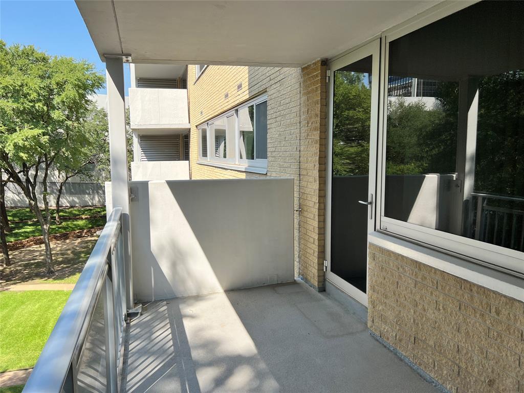 Twenty-One Turtle Creek Condo - Residential Lease