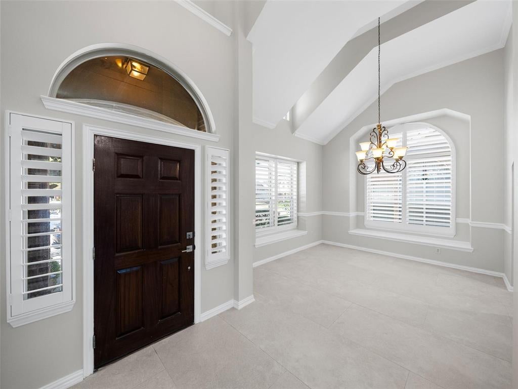 5217 Arrowhead Way