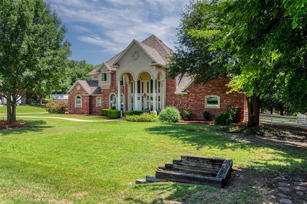 3873 Heritage Trail