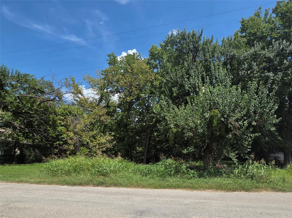 A1018 J P Simpson - Land