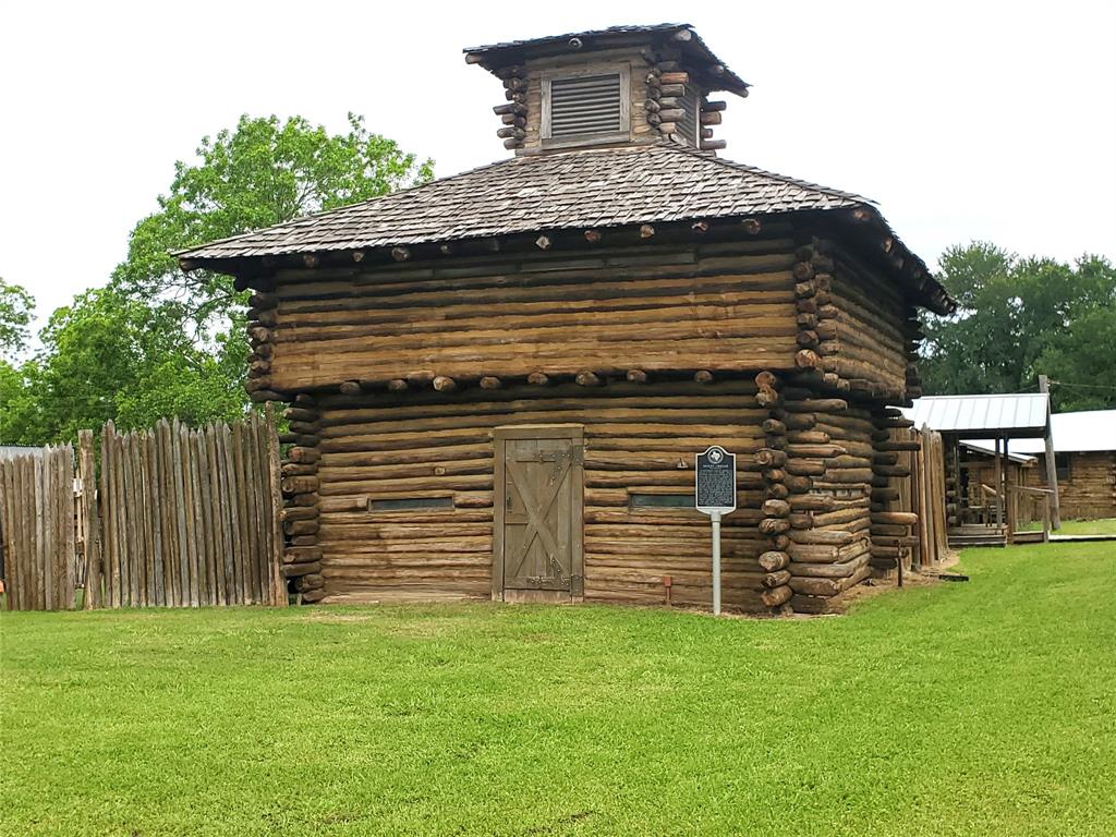 A1018 J P Simpson - Land