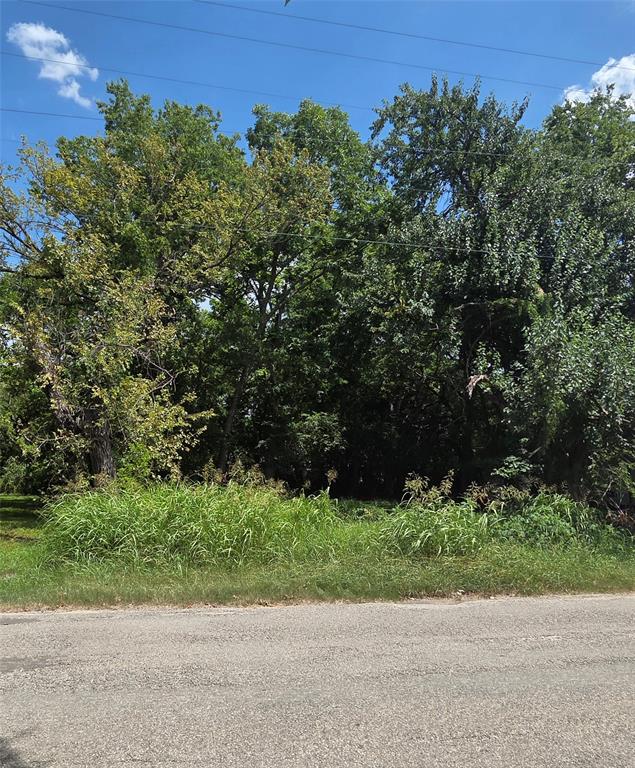 A1018 J P Simpson - Land