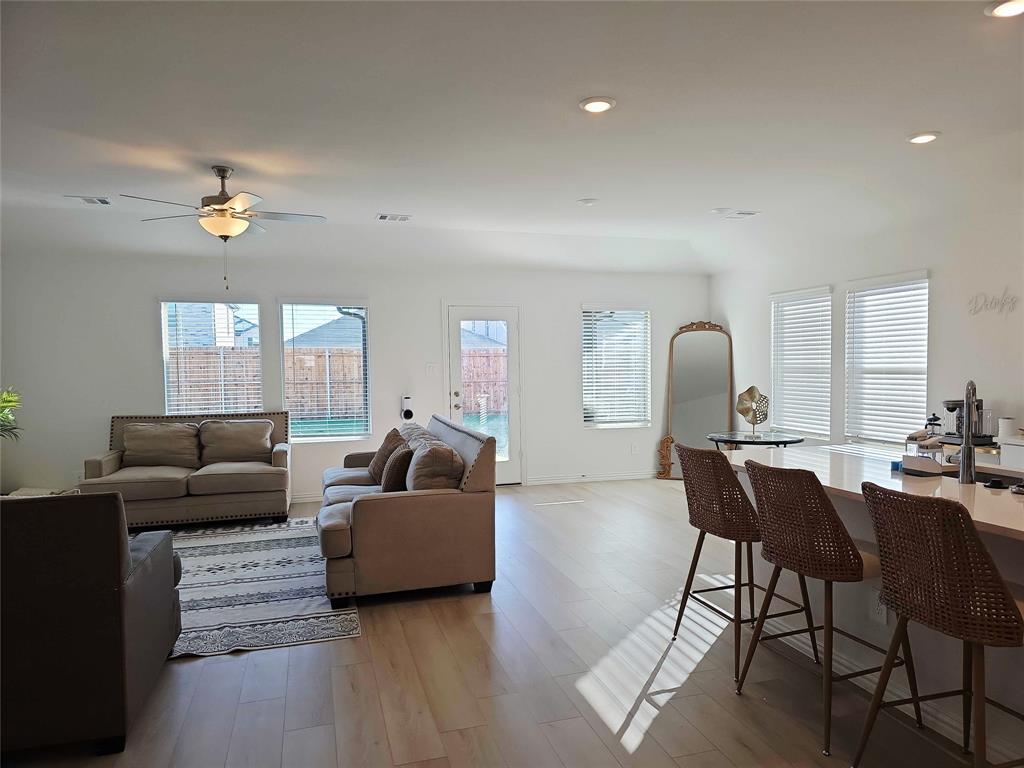 Simpson Xing Ph 4 - Residential Lease