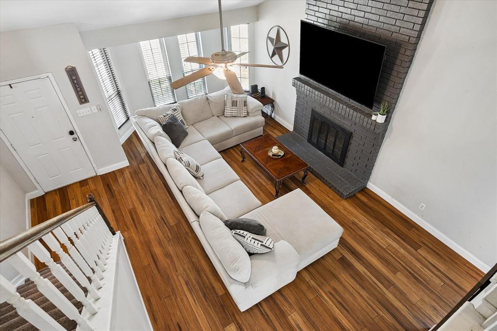 109 Clove Lane
