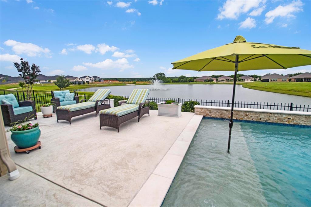 717 Freedom Lane