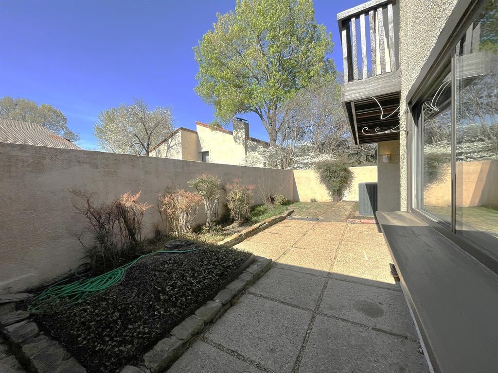 Oak Tree Village - Residential