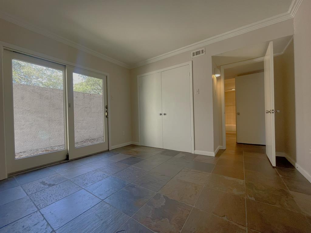 Oak Tree Village - Residential