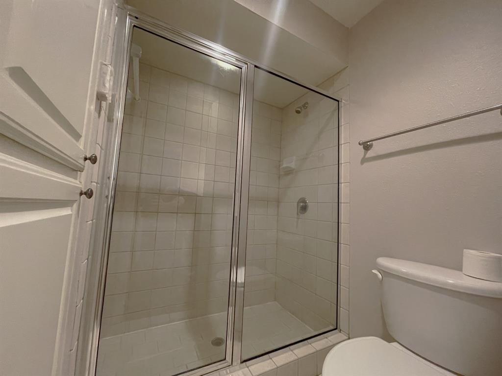 Oak Tree Village - Residential