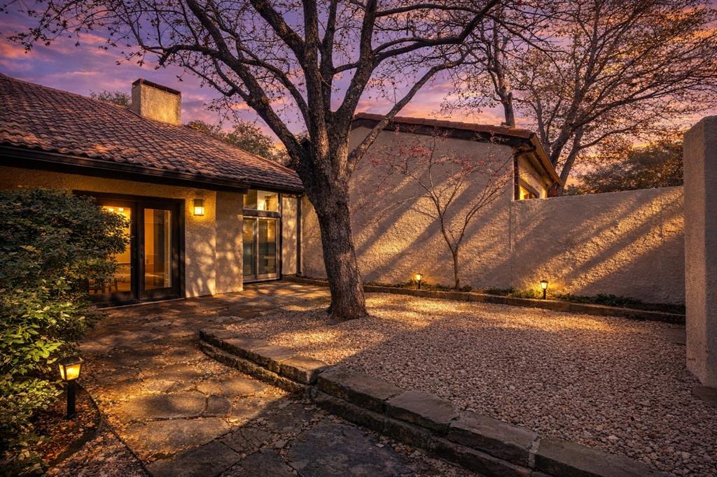 Oak Tree Village - Residential