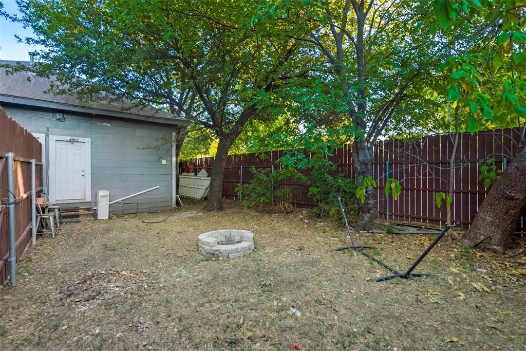 Dallas Land & Loan 02 - Residential Income