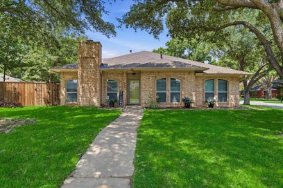 629 Park Lane Highland Village TX 75077