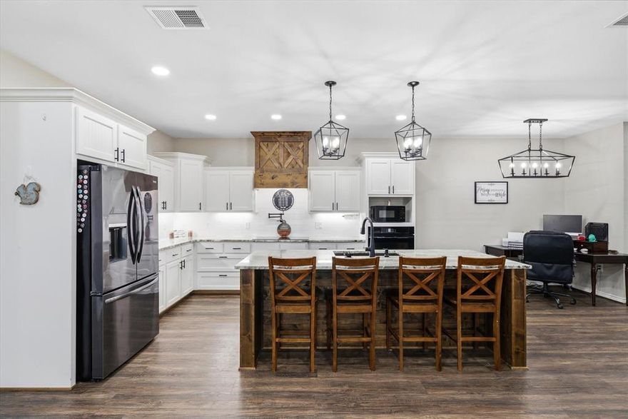 Welcome to this warm, move-in-ready home set on 7 beautiful acres, offering space, comfort, and endless possibilities for family living. 

Inside, enjoy inviting living spaces filled with natural light, perfect for everyday life and gatherings. Outside, the expansive acreage provides plenty of room for kids, pets, gardens, and future expansion. Whether you’re dreaming of space to play, grow, or simply unwind, this property delivers the freedom and flexibility families love.

Move in and start making memories everything you need is already here.