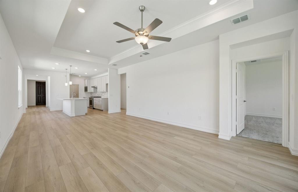 1249 Bogart Way