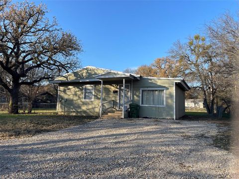 300 NW 13th Street Mineral Wells TX 76067
