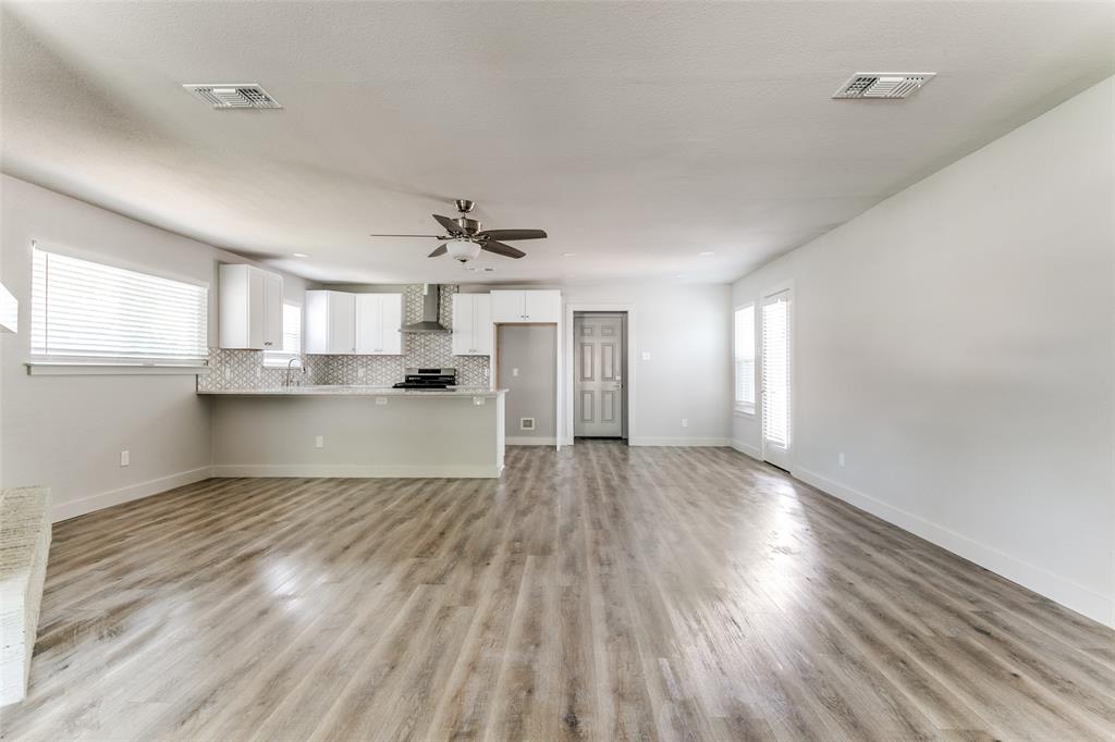 1016 Livingston Drive