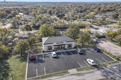 213 W Eldred Street 1 Burleson TX 76028