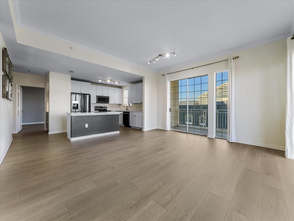 Renaissance On Turtle Creek Condo - Residential Lease