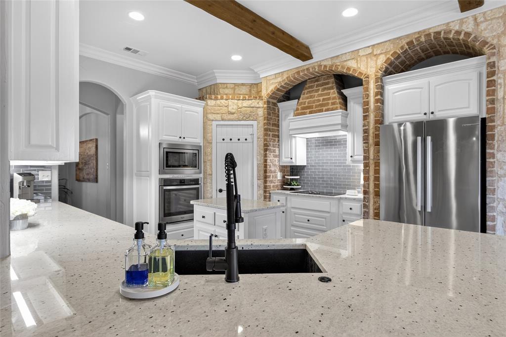 Haslet, Texas 76052, United States, 4 Bedrooms Bedrooms, ,3 BathroomsBathrooms,Residential,Pending,151616