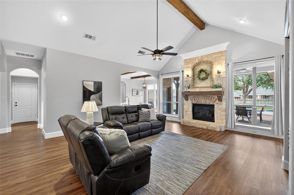 Haslet, Texas 76052, United States, 4 Bedrooms Bedrooms, ,3 BathroomsBathrooms,Residential,Pending,151616