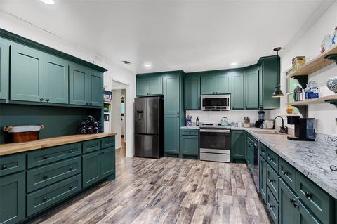 Tiny photo for 103 Tipton Street, Whitesboro, TX 76273 (MLS # 21197471)