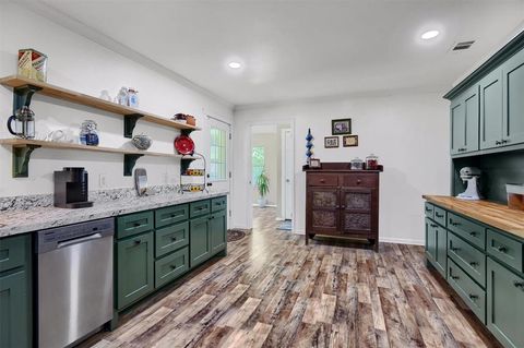 Tiny photo for 103 Tipton Street, Whitesboro, TX 76273 (MLS # 21197471)