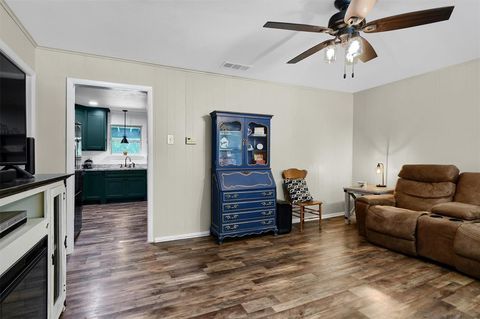 Tiny photo for 103 Tipton Street, Whitesboro, TX 76273 (MLS # 21197471)