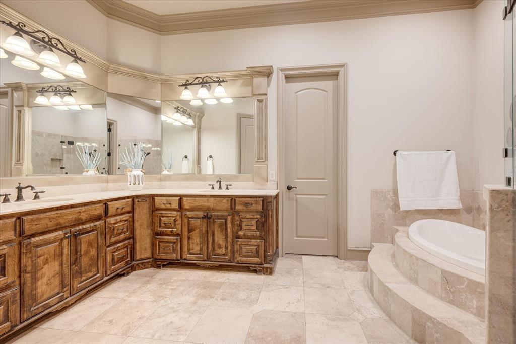 Village At Colleyville Condos - Residential Lease