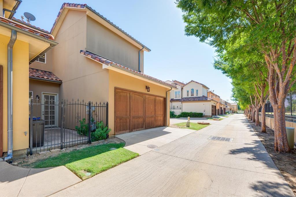 Village At Colleyville Condos - Residential Lease