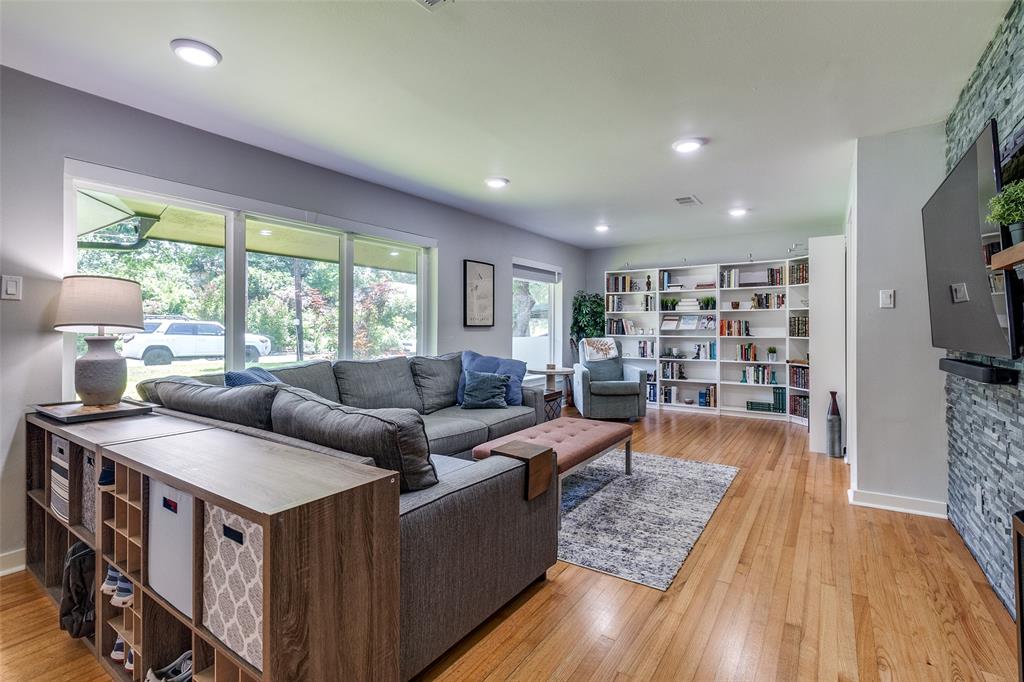 6517 Blue Valley Lane