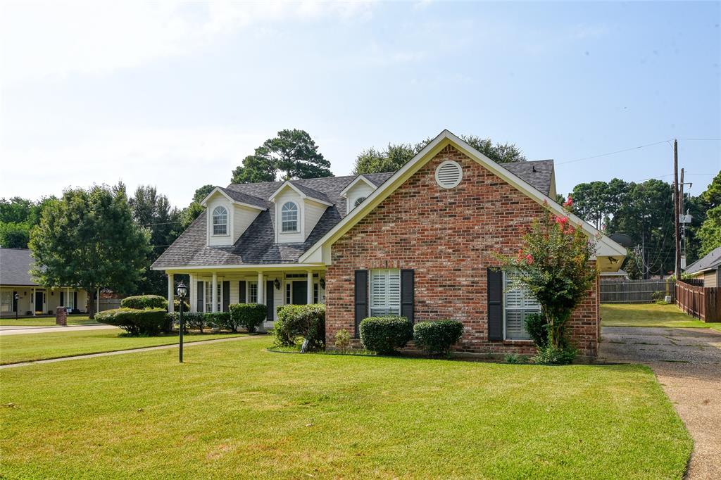 Shreveport, Louisiana 71106, United States, 6 Bedrooms Bedrooms, ,4 BathroomsBathrooms,Residential,Active,83927