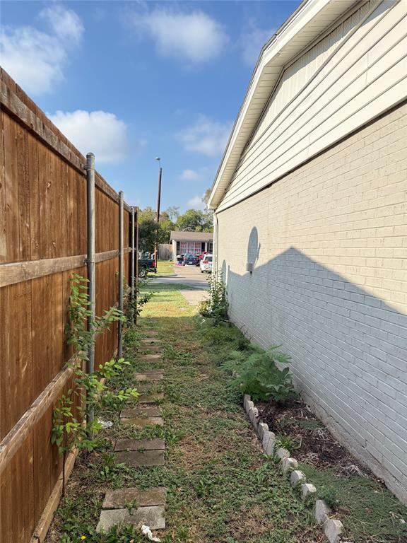 Country Club Park 01 - Residential