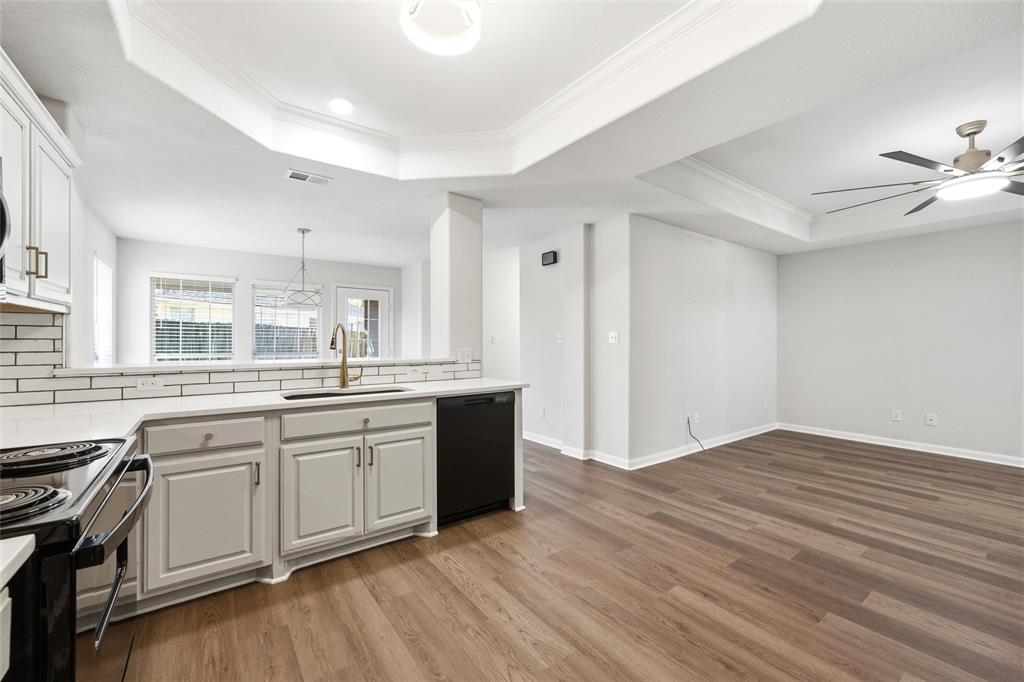 COUGAR RIDGE PT 3 - Residential