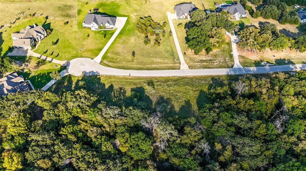 417 Acorn Trail
