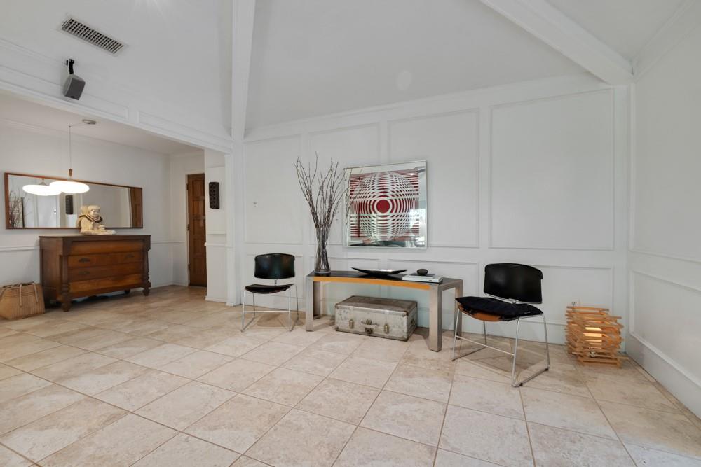 3004 Foxboro Drive