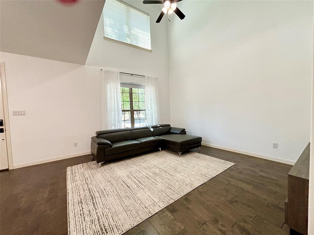 4305 Pecan Knoll Drive